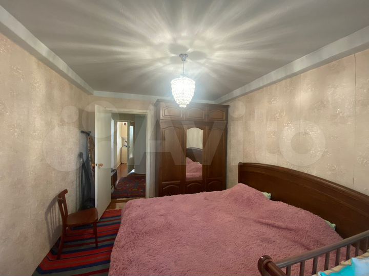 2-к. квартира, 55 м², 2/5 эт.