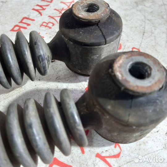 Амортизатор подвески задний Peugeot 3008 хэтчбек