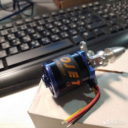 Бесколлекторный электродвигатель для авиамодели