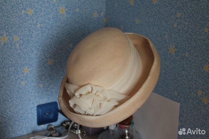 Шляпа фетровая