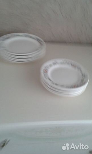 Набор столовой посуды завода им.М.И.Калинина(зик)