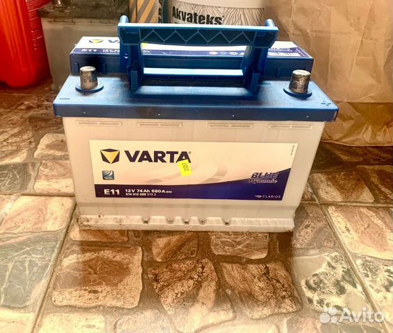 Аккумулятор varta blue dynamic E11 74 Ач 680А