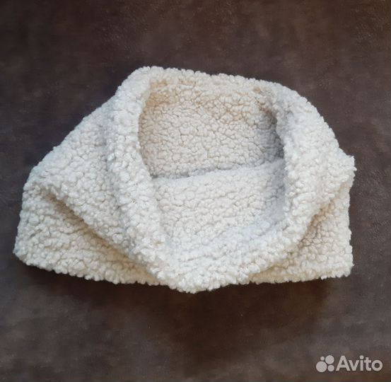 Снуд бежевый букле