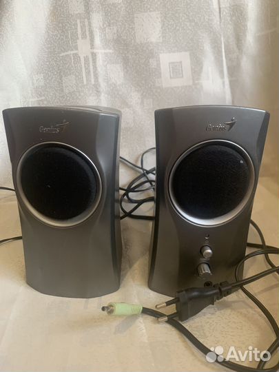 Компьютерные колонки genius