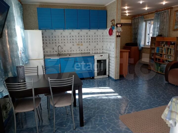 Дом 103 м² на участке 27,1 сот.