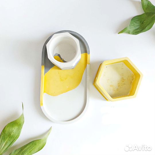 Кашпо руки из гипса, подставка, подсвечник