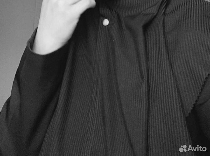 Хиджаб на кнопках