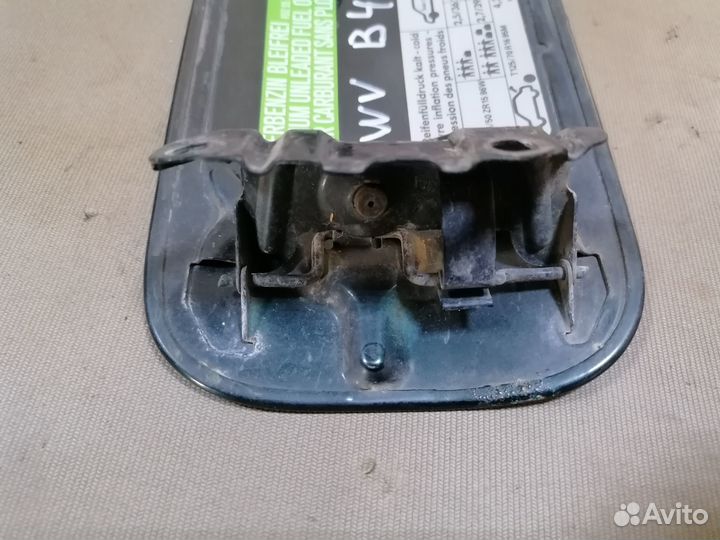 Лючок бензобака VW Passat B4 1993-1997