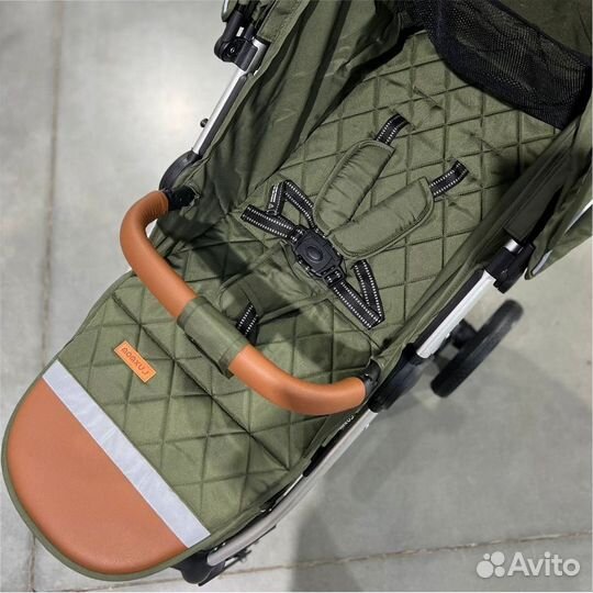 Коляска детская Luxmom прогулочная