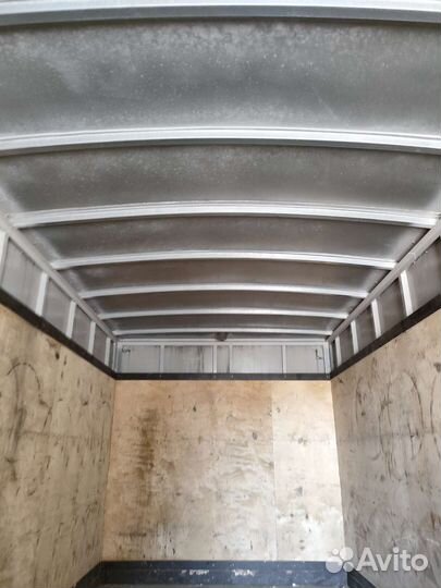 Промтоварный фургон