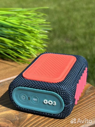 Колонка JBL GO3