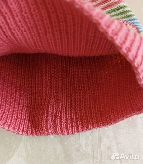 Шапка с надписью Apple для девочки б/у