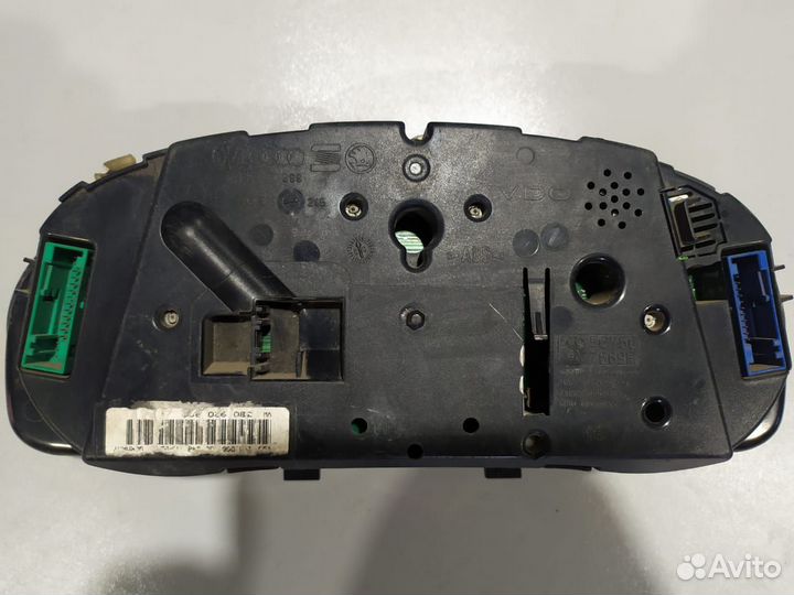 Панель приборов Volkswagen Passat B5