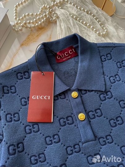 Яркое поло Gucci