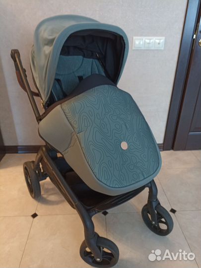 Прогулочная коляска luxmom