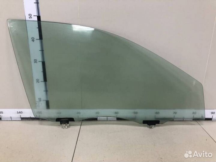 Стекло двери передней правой Toyota Corolla E120 2