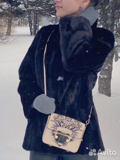 Шуба норковая состояние новой