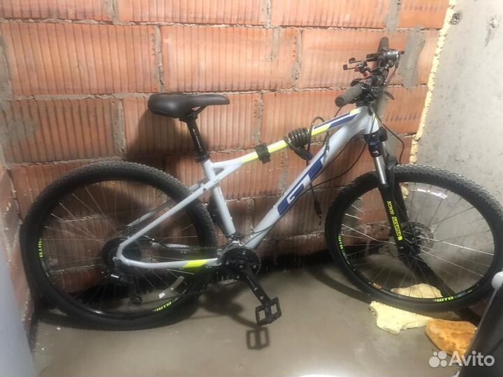 Велосипед GT avalanche comp