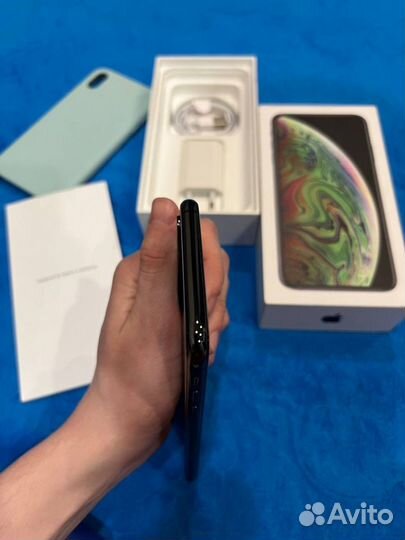 iPhone Xs Max, 64 ГБ