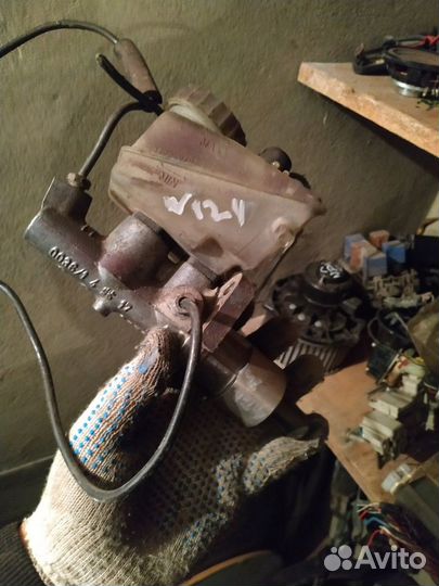 Вакуумный усилитель mercedes w124