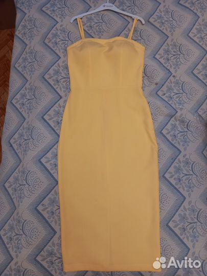 Платье в отличном состоянии размера S
