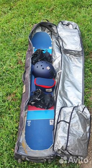 Чехол для сноуборда на колесах dakine