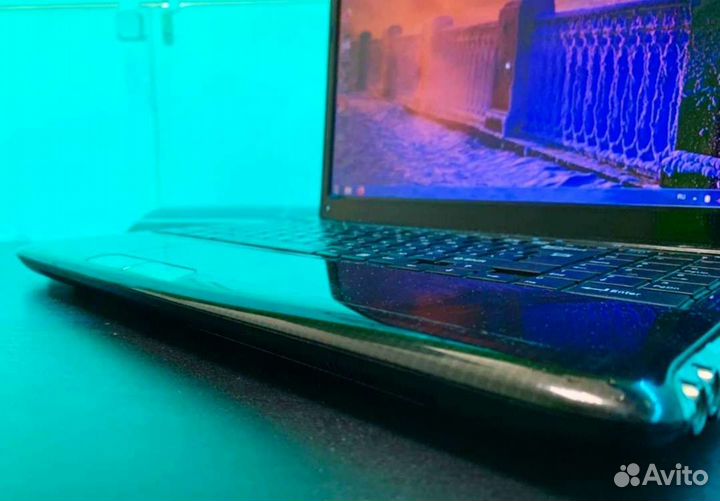 Производительный ноутбук DNS (i3/6gb/видео 1gb)