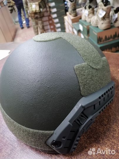 Тактический кевларовый шлем