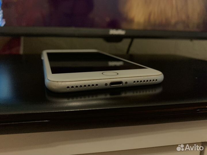 iPhone 8 Plus, 64 ГБ