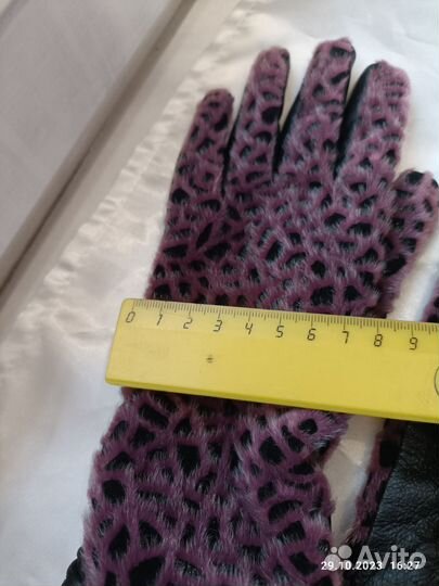 Кожаные женские перчатки