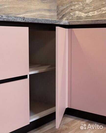 Кухни на заказ в рассрочку