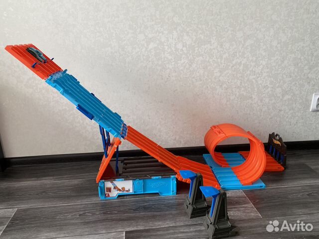 Автотрек hot wheels