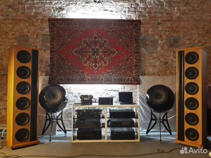 Кастомная аудиосистема Hi-End