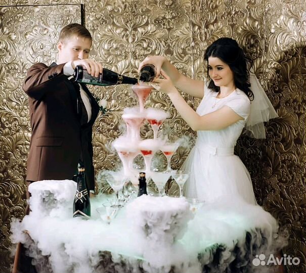 Пирамида из бокалов