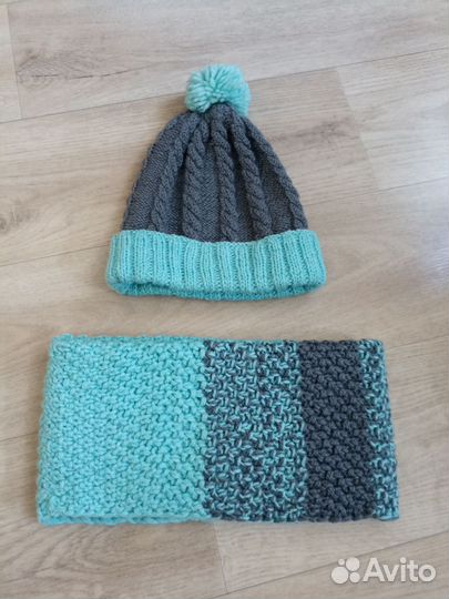 Комплект шапка и снуд демисезон