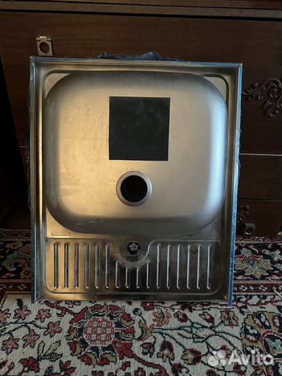 Мойка новая