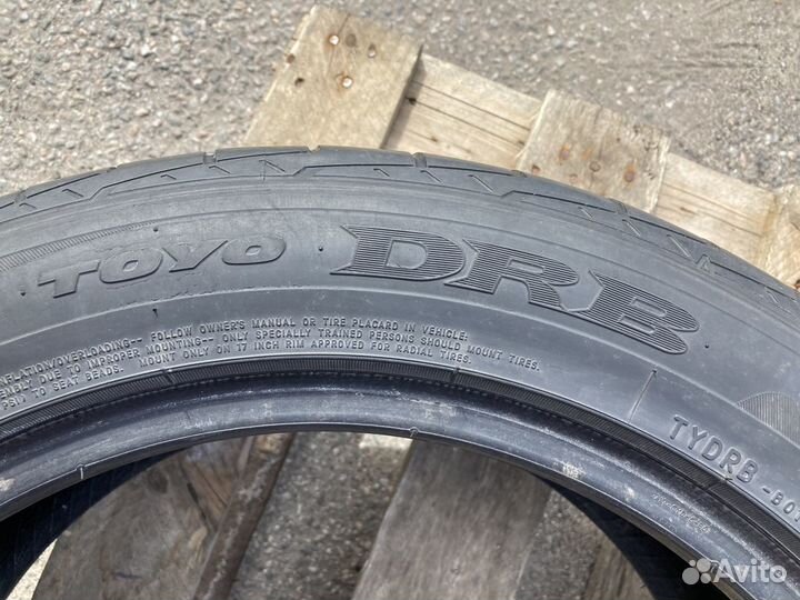 Toyo TYDRB 215/55 R17 94V