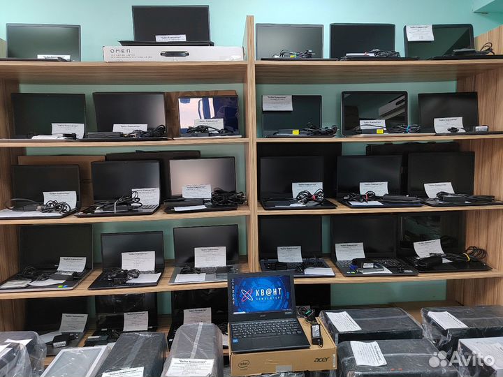 Новенький ультрабук Acer на гарантии