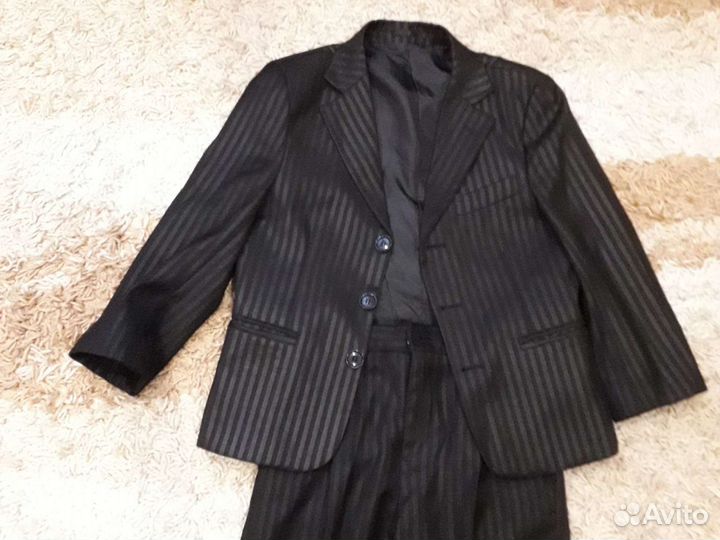 Школьный костюм