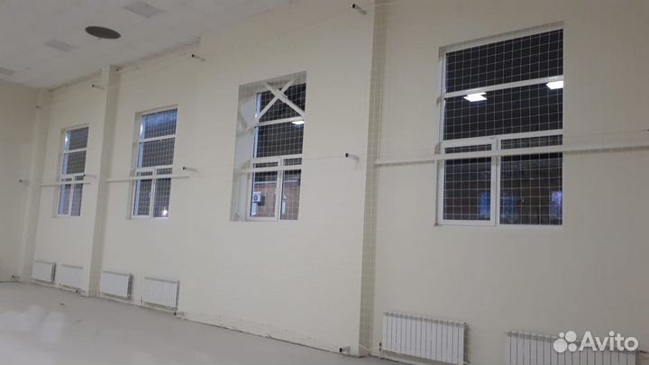 Сетка заградительная для окон спортзала