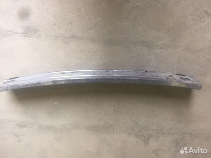 Усилитель бампера nissan qashqai j11