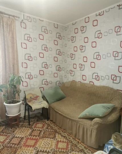 4-к. квартира, 60 м², 1/3 эт.