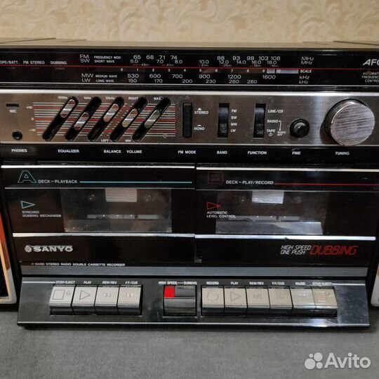 Двухкассетная магнитола sanyo MW211LO