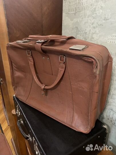 Чемоданы времен СССР