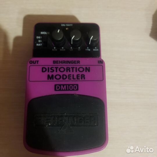 Гитарная педаль DM-100 дисторшн