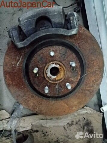 Hyundai Tucson lll Кулак