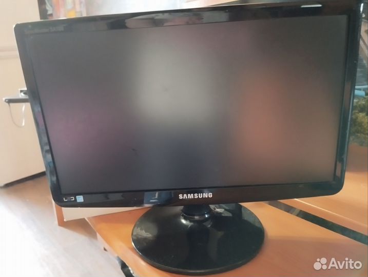 Монитор Samsung syncmaster S19A100N 18.5