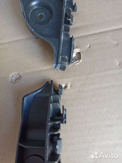 Volkswagen polo 5 кронштейн заднего бампера левый