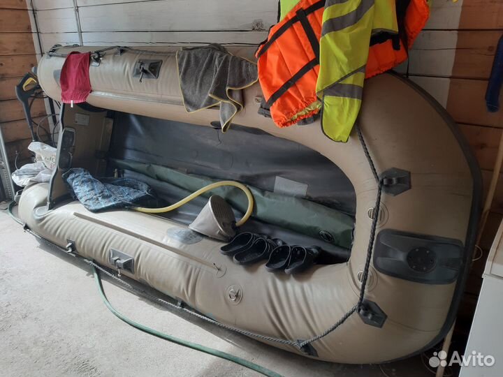 Лодочный мотор 9.9 + лодка