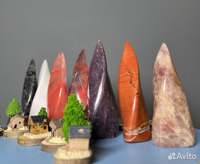 Фигура спираль из натурального камня